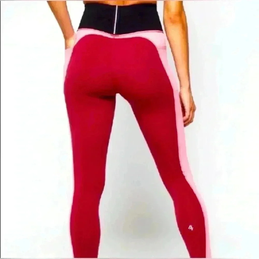 Fourlaps Plyo Workout/Lounge 2-toned Leggings SIZE XS. NWT